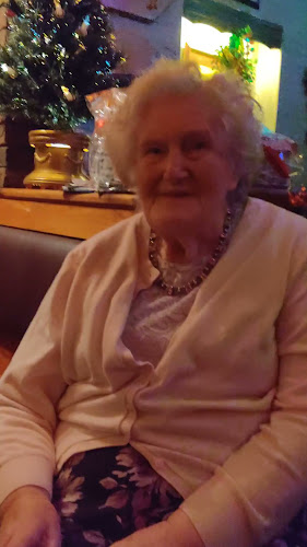 Opinii despre The Anchor Bar în Cobh - Hospitality and gastronomy