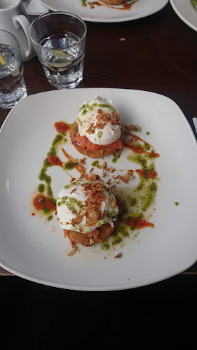 Stable Diet Cafe - Hospitality and gastronomy