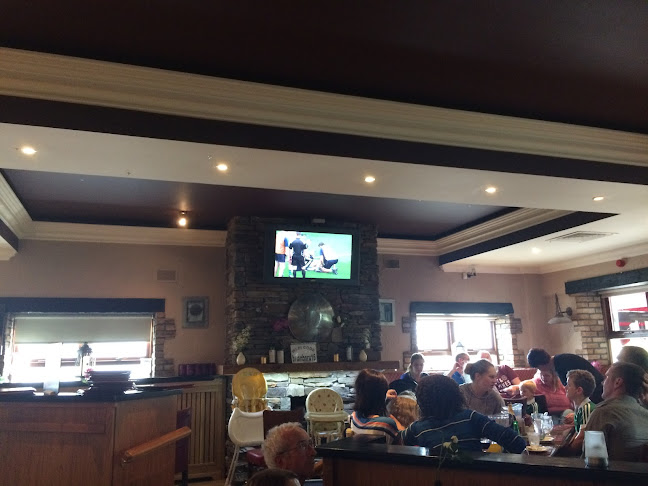 Opinii despre Brian Boru on the Hill, Bar, Restaurant, Event Centre & Off Licence în Ballina - Hospitality and gastronomy