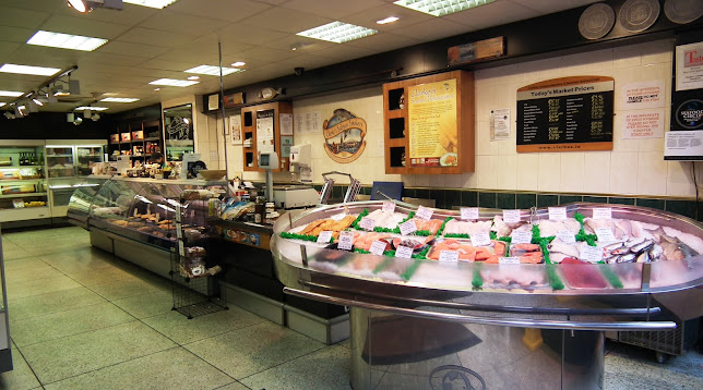 Clarkes Salmon Smokery - Hospitality and gastronomy