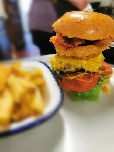 Trimmers Lane Cafe - Hospitality and gastronomy