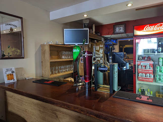 Opinii despre Emerald Bar în Castleblayney - Hospitality and gastronomy