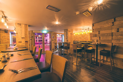 HEERY'S Bar & Restaurant