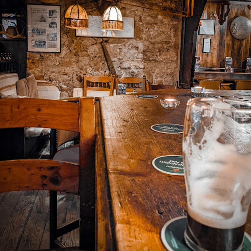 Guerin's Pub / The Kingfisher Pub