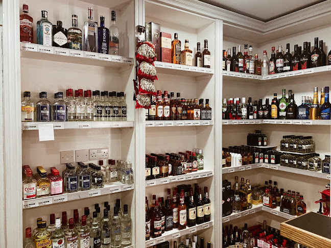 Opinii despre Chrissies Off Licence în Clonmel - Hospitality and gastronomy