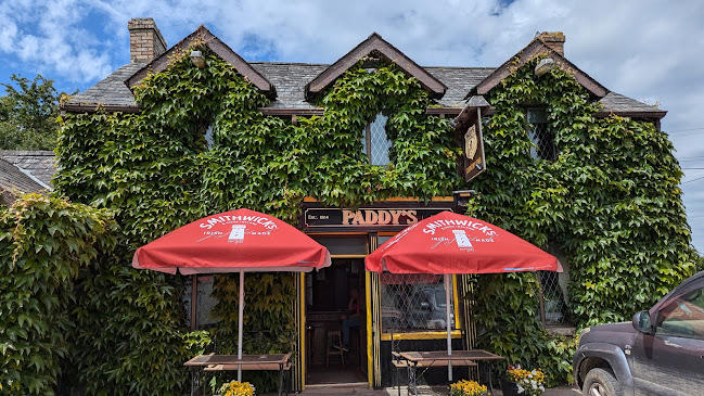 Paddy's Country Pub - Hospitality and gastronomy