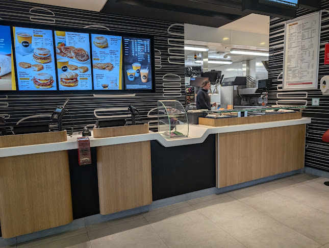 McDonald's - Hospitality and gastronomy