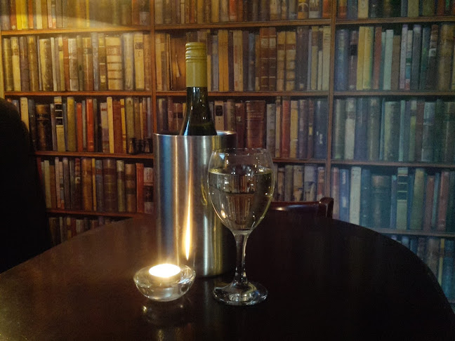 The Bush Pub - Hospitality and gastronomy