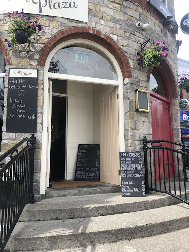 Cafe Plaza - Navan