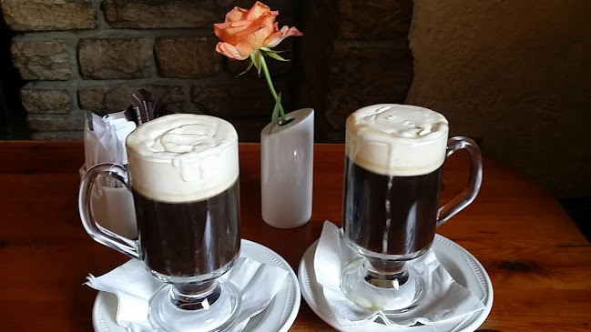 Olde Castle Seafood Bar