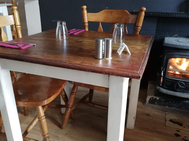 La Locandina - Wicklow