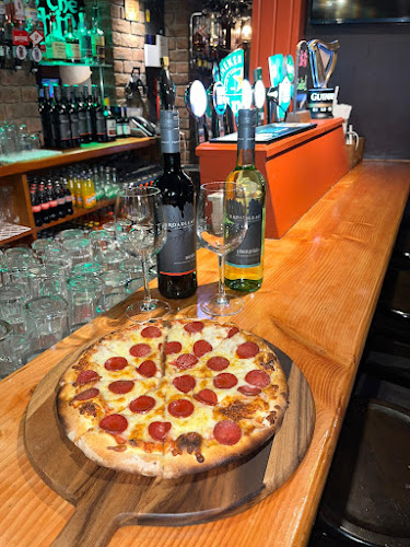 Opinii despre The Shire Bar & Cafe în Killarney - Hospitality and gastronomy