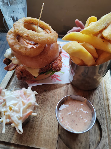 Fanny O Dea's - Lissycasey