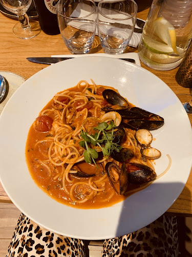 Di Vino Italian Restaurant - Hospitality and gastronomy