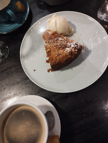 Interlude Restaurant - Hospitality and gastronomy