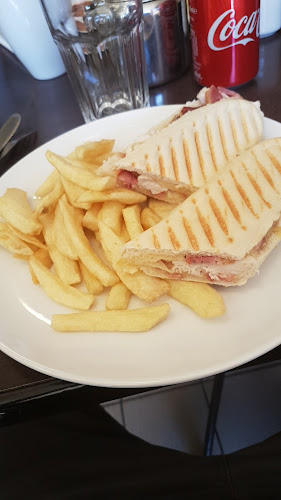 Main St, Ballina, Tipperary, V94 E0W9