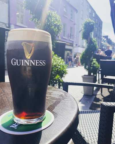 Garavan's Bar - Hospitality and gastronomy