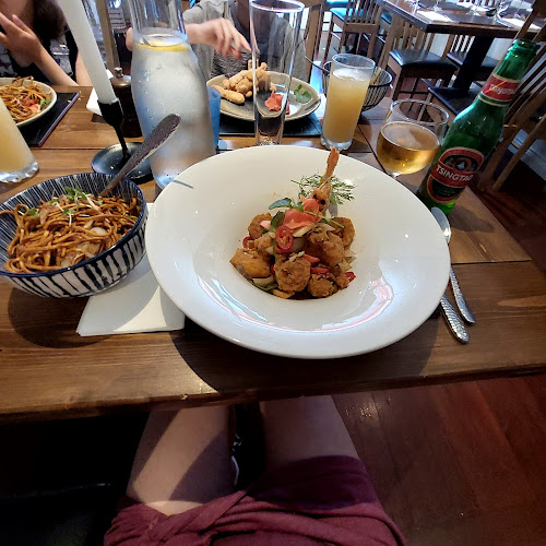 Comentarii opinii despre Lily House Thai & Chinese Restaurant