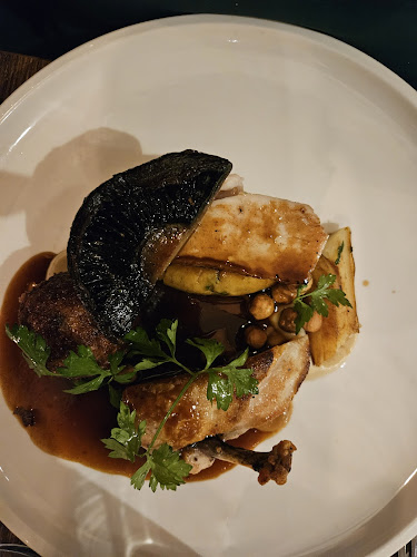 Comentarii opinii despre One Hundred Degrees Restaurant and Wine Bar