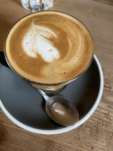 Unit 13, Kilmurry Business Center, Castletroy, Limerick, V94 RX49