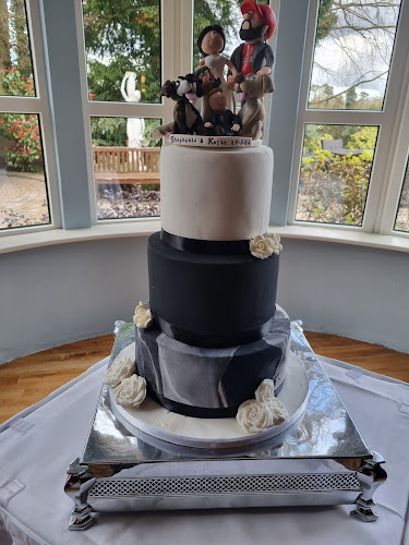 Comentarii opinii despre Bernadette Kennelly - Wedding Cakes Specialist