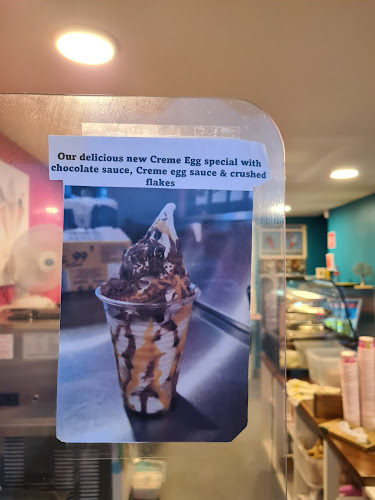 Cups and Cones - Hospitality and gastronomy