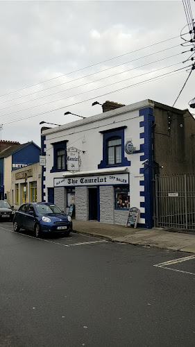 Comentarii opinii despre Camelot Bar and Off Sales