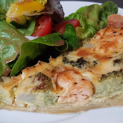 M Cafe - Hospitality and gastronomy