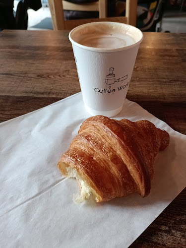 Comentarii opinii despre Coffee Works Lucan