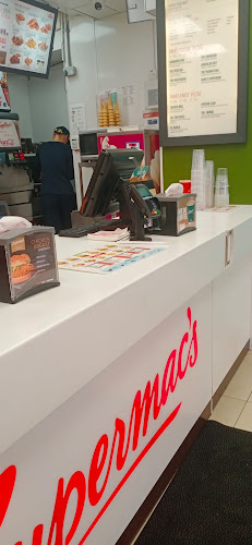 Opinii despre Supermac's & Papa John's Main Street Ballinasloe în Ballinasloe - Hospitality and gastronomy