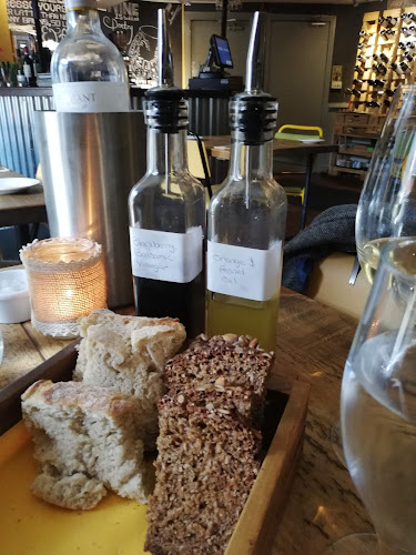 Comentarii opinii despre House of Plates