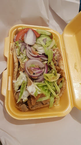 Comentarii opinii despre Lennoxs MacCurtain Street