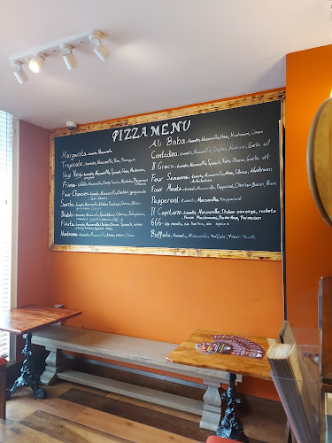 Pizzeria Del Capitano