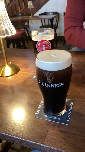 McIntyres 19th Bar - Burnfoot