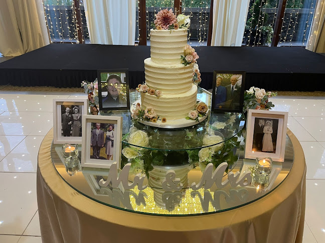 Bernadette Kennelly - Wedding Cakes Specialist - Hospitality and gastronomy