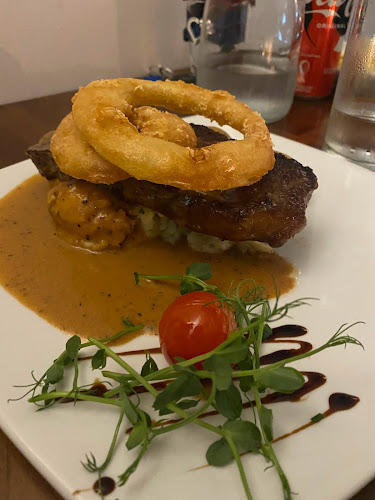 Opinii despre The Market Stone Bar and Restaurant în Clogheen - Hospitality and gastronomy