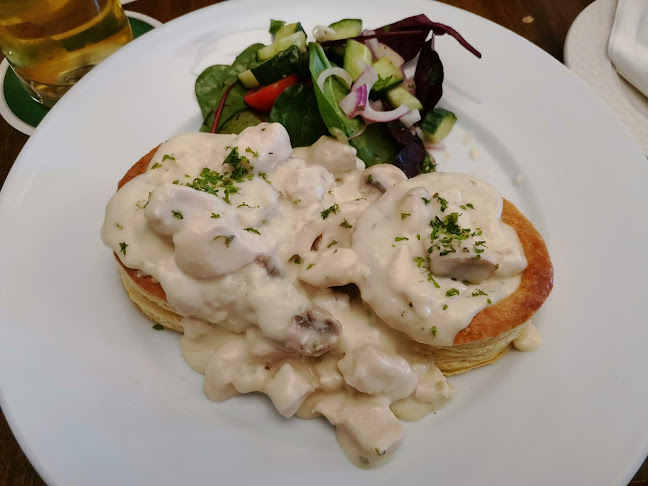 Opinii despre Slieve League Bar în Carrick - Hospitality and gastronomy