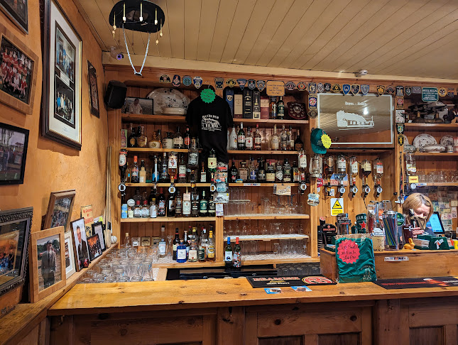 Comentarii opinii despre Aggie Hayes Pub