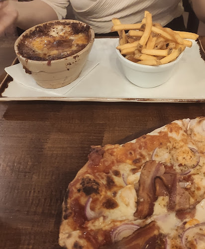 Comentarii opinii despre Luigi Malones Cork