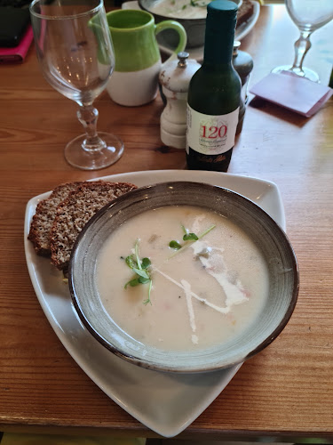 54°00'47.8"N 10°01'05., 2 Grove Park, Westport, Co. Mayo