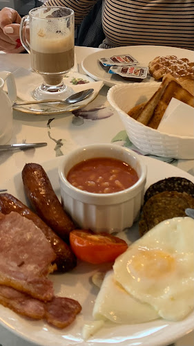 Opinii despre The Castle Coffee House & Eatery în Clarecastle - Hospitality and gastronomy