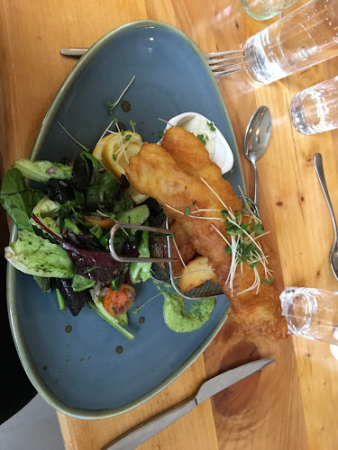 Eala Bhan - Hospitality and gastronomy