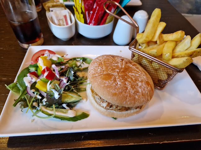 Opinii despre Adies bar & restaurant în Co. Longford - Hospitality and gastronomy