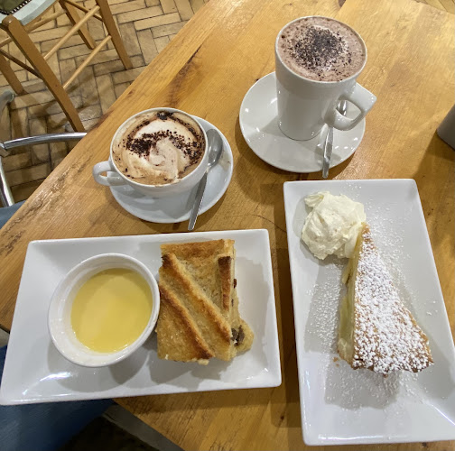 Emma's Café - Hospitality and gastronomy