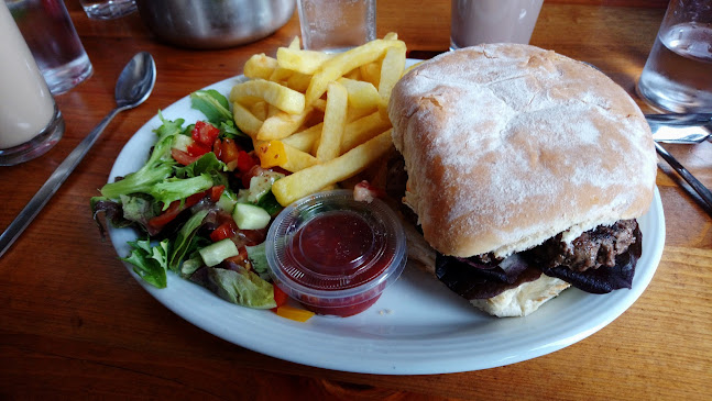 Opinii despre Cassidys Pub and Restaurant în Carran - Hospitality and gastronomy