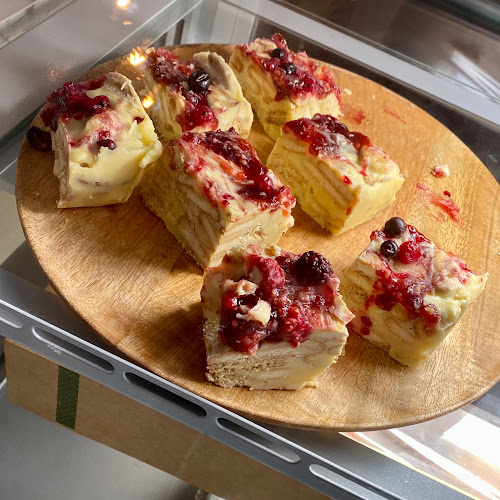 The Coffee Box 21 - Clones