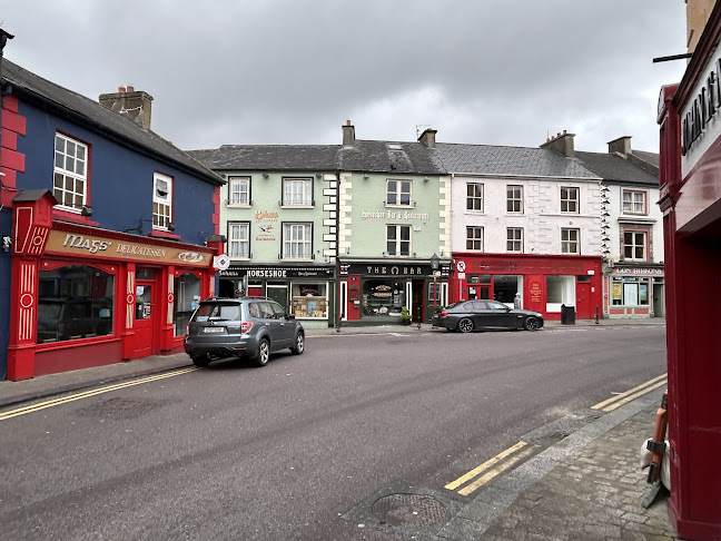 Horseshoe Bar & Restaurant - Listowel