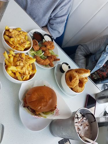 Shake Dog - Hospitality and gastronomy