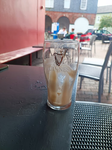 Comentarii opinii despre The Grey Hound