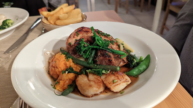 Linenhall St, Knockthomas, Castlebar, Co. Mayo, F23 HE68